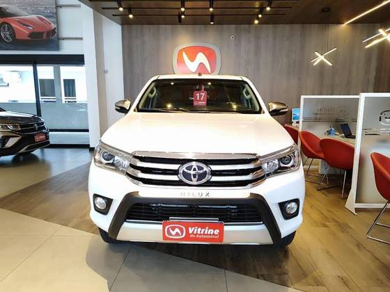 TOYOTA HILUX 2.8 SRX 4X4 CD 16V DIESEL 4P AUTOMÁTICO TOYOTA HILUX 2.8 SRX 4X4 CD 16V DIESEL 4P AUTOMÁTICO